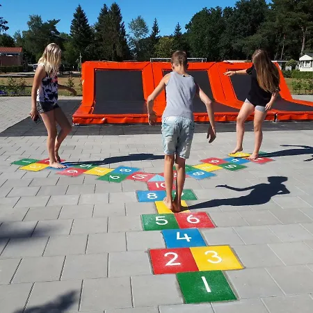 Veluwe Safarilodge אתר קמפינג